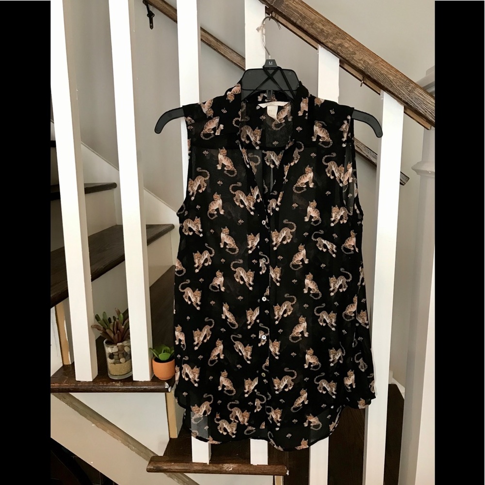 H&M Black Cat Print Blouse